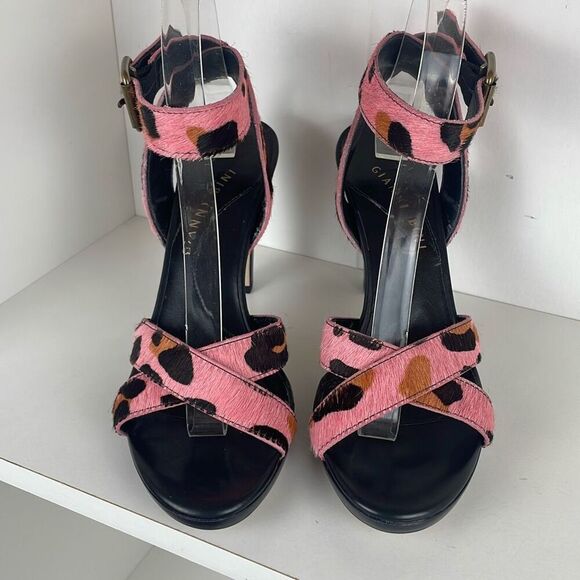 Gianni Bini Veronica Leopard Print Hair on Hide Strappy Heeled Sandals 8 - Picture 3 of 13